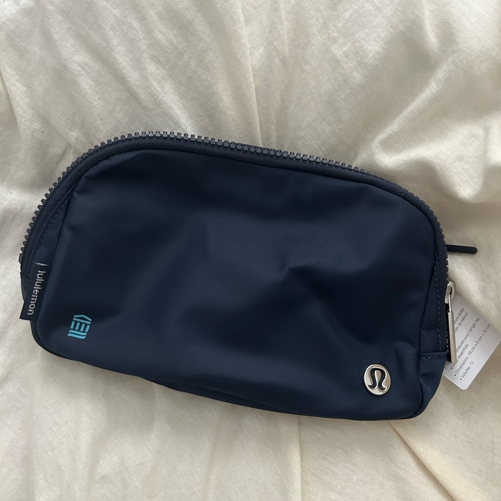 Lululemon Everyday Belt Bag